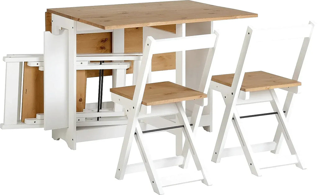 Ensemble table et 4 chaises pliantes dans un petit appartement - photo 3