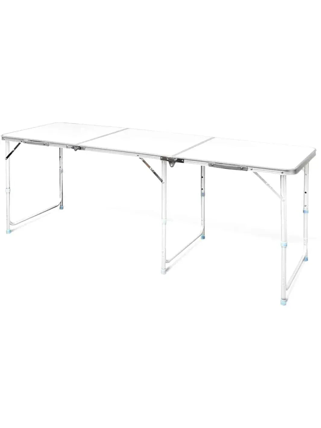 Grande table de camping pliante 6 à 8 personnes de 180 cm sur un emplacement de camping