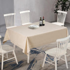 Nappe de table rectangulaire 155 x 400 cm en tissu aspect lin sur une grande table