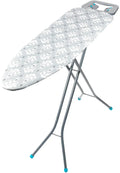 Table à repasser pliante de 110 cm dépliée dans une buanderie