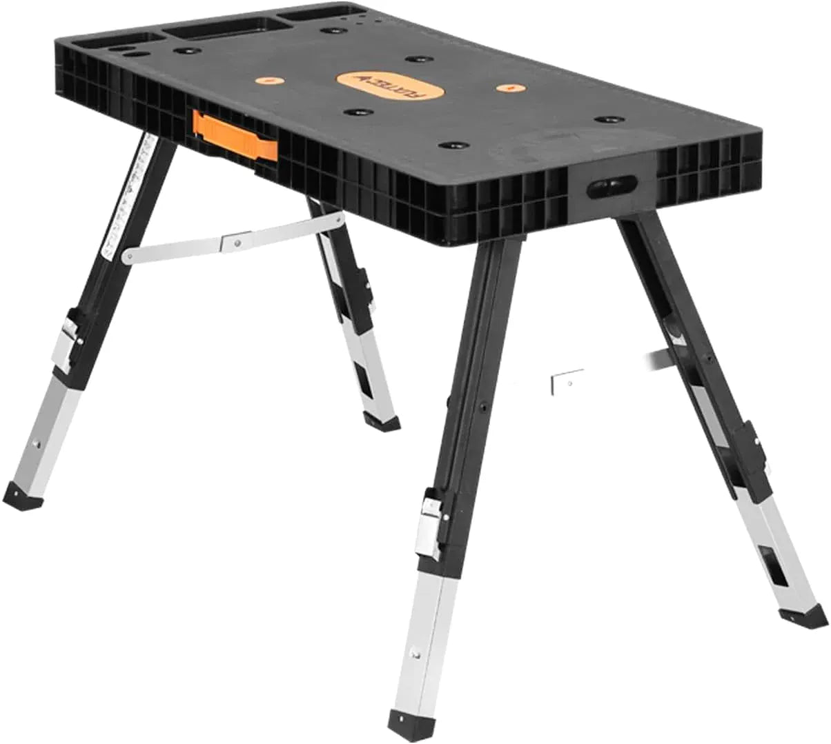 Table de chantier pliante utilisée comme établi mobile